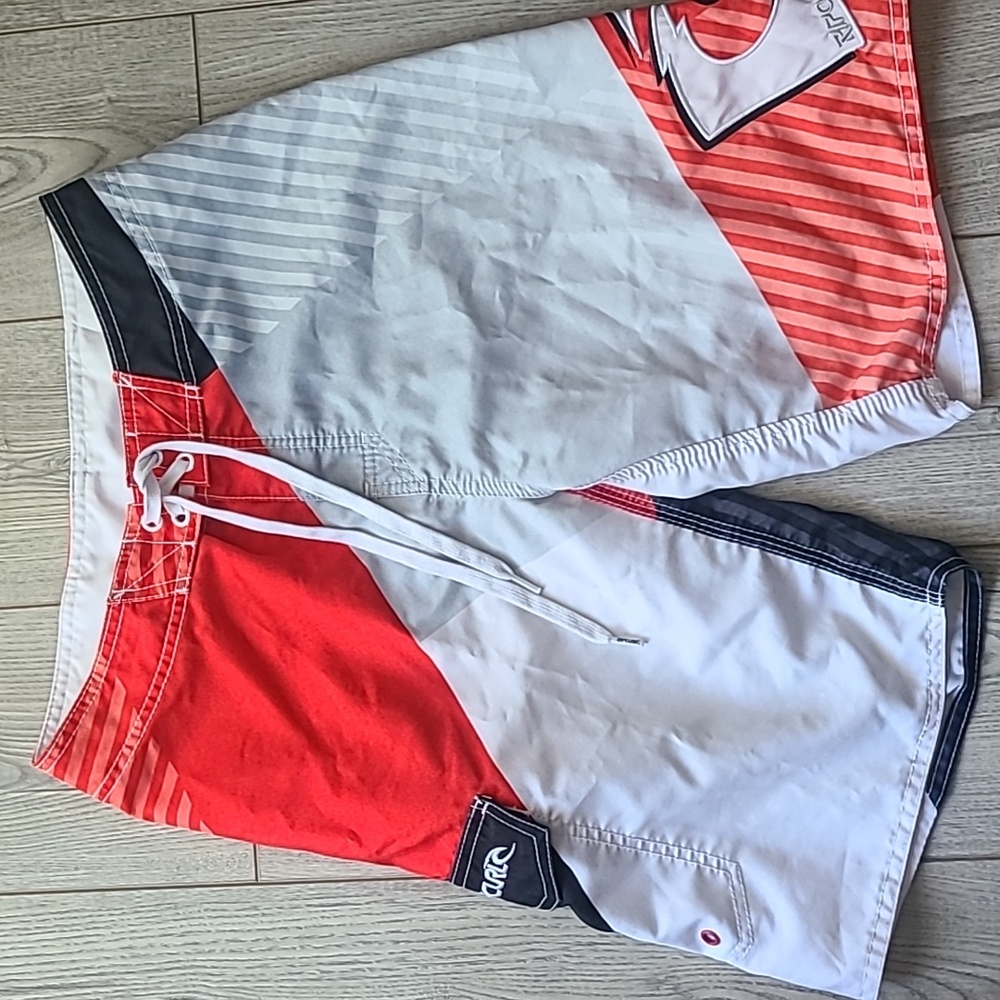 Men's Rip Curl Board / Surf Shorts - Size 30